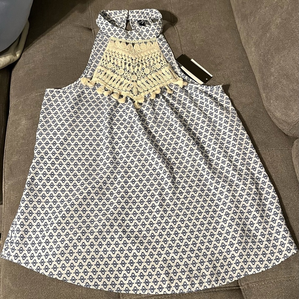 Blue and Cream Patterned Sleeveless Top ing collection new